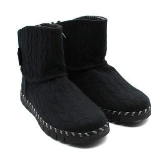 NWT-MUK LUKs Flexi Hoboken Knit Ankle Boots Sizes 8.5 and 6.5